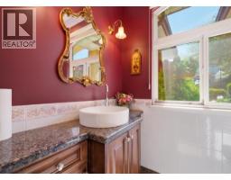 9113 Briar Road, Burnaby, BC V3N4W8 Photo 14