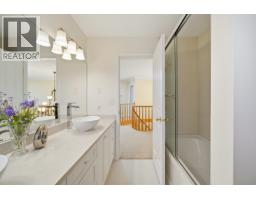 9113 Briar Road, Burnaby, BC V3N4W8 Photo 18