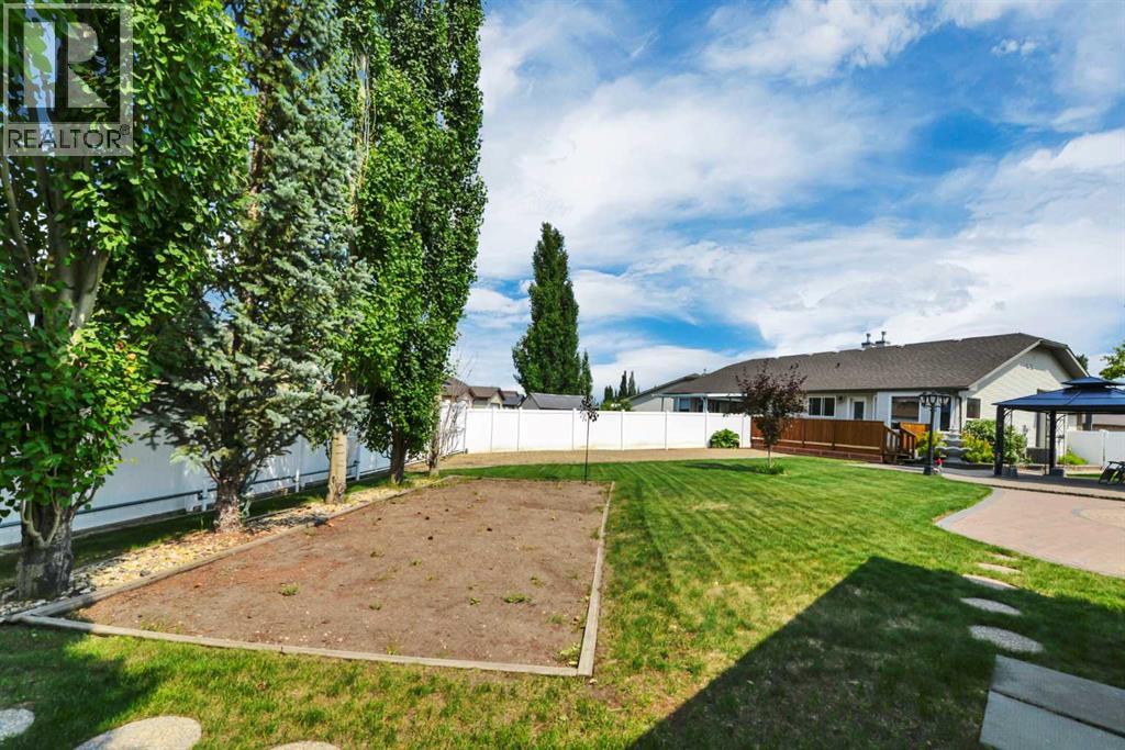 47 Victor Close - Photo 32