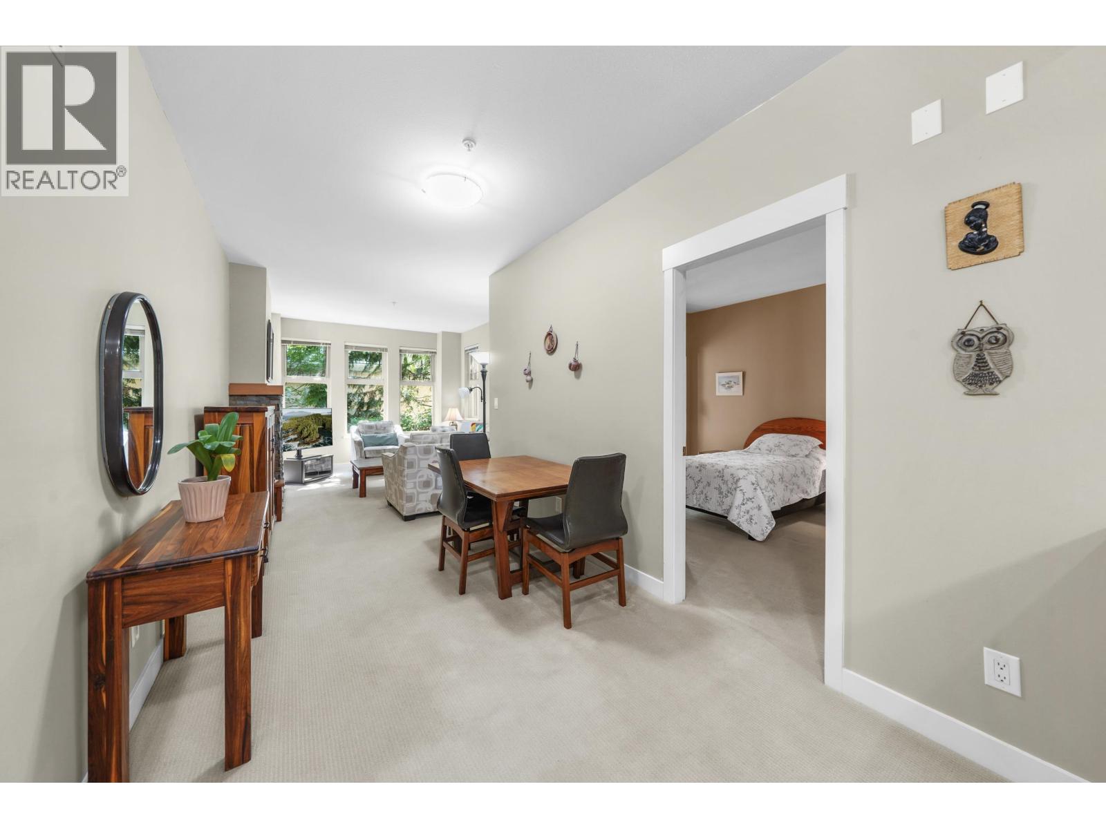 208 188 W 29 STREET, North Vancouver