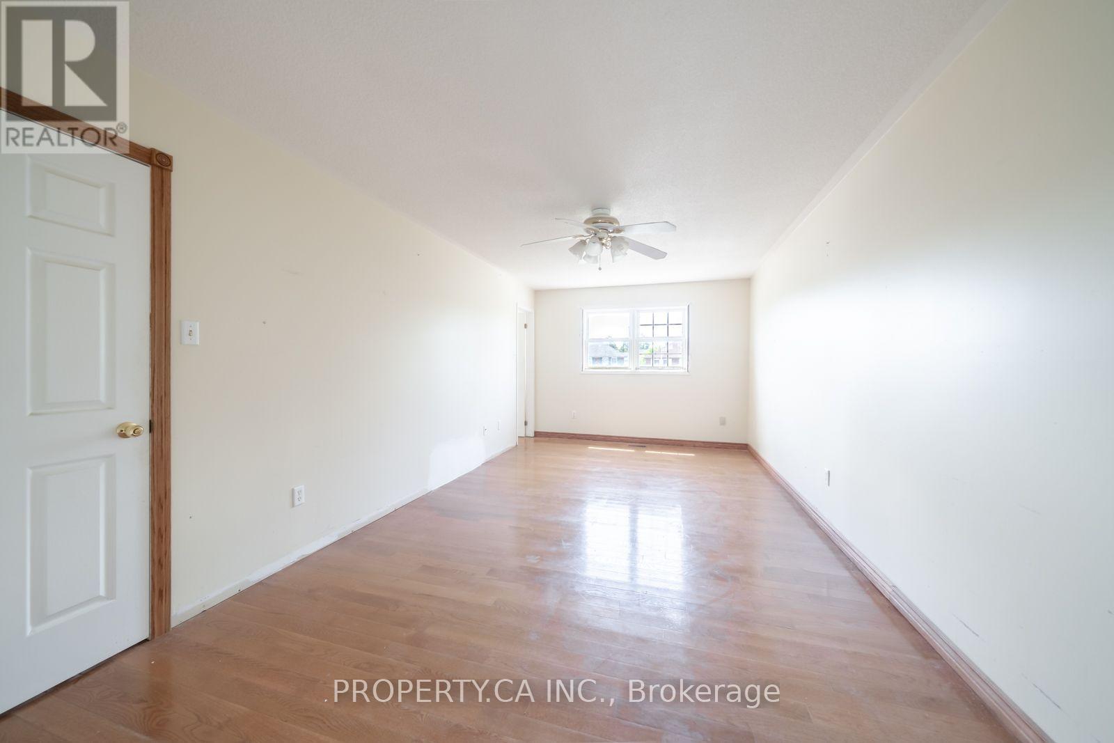 51 LEGGOTT AVENUE - 17