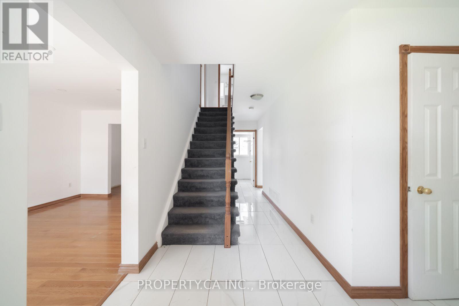 51 LEGGOTT AVENUE - 3