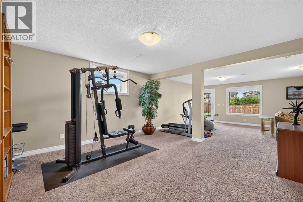 138 Hanson Drive NE - Image 35