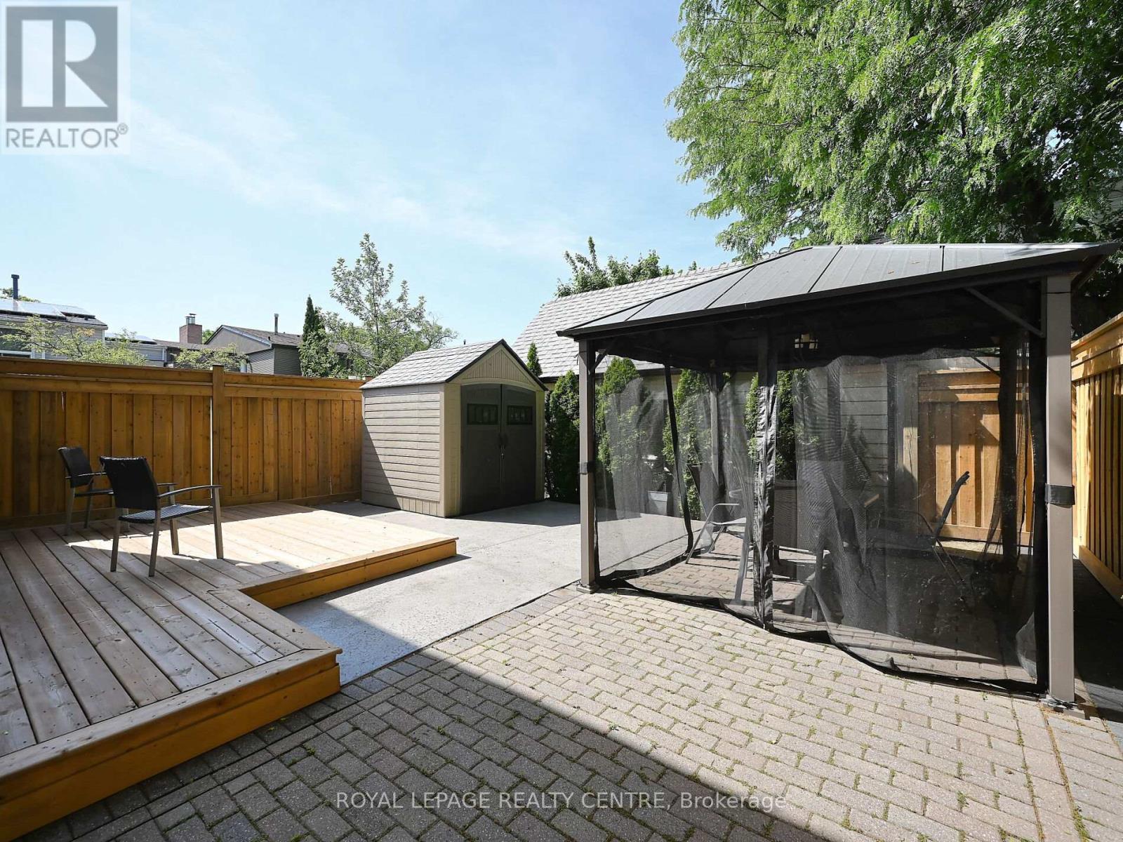 1221 KOS BOULEVARD - 22