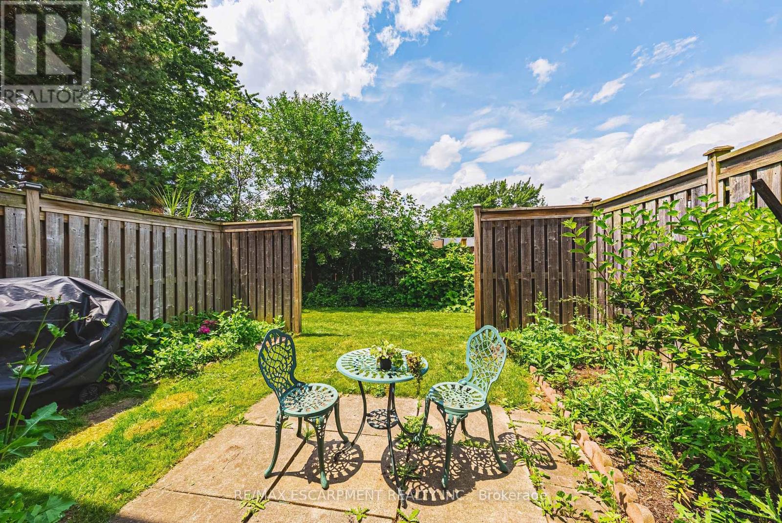 #14 564 SHERATON ROAD - 26