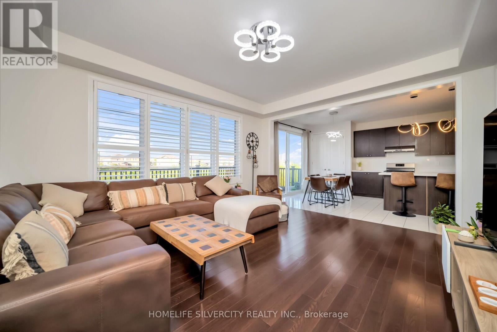 60 TYSONVILLE CIRCLE - 12