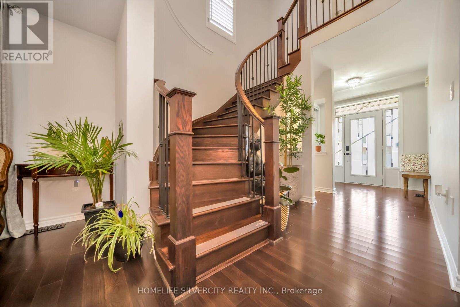 60 TYSONVILLE CIRCLE - 19