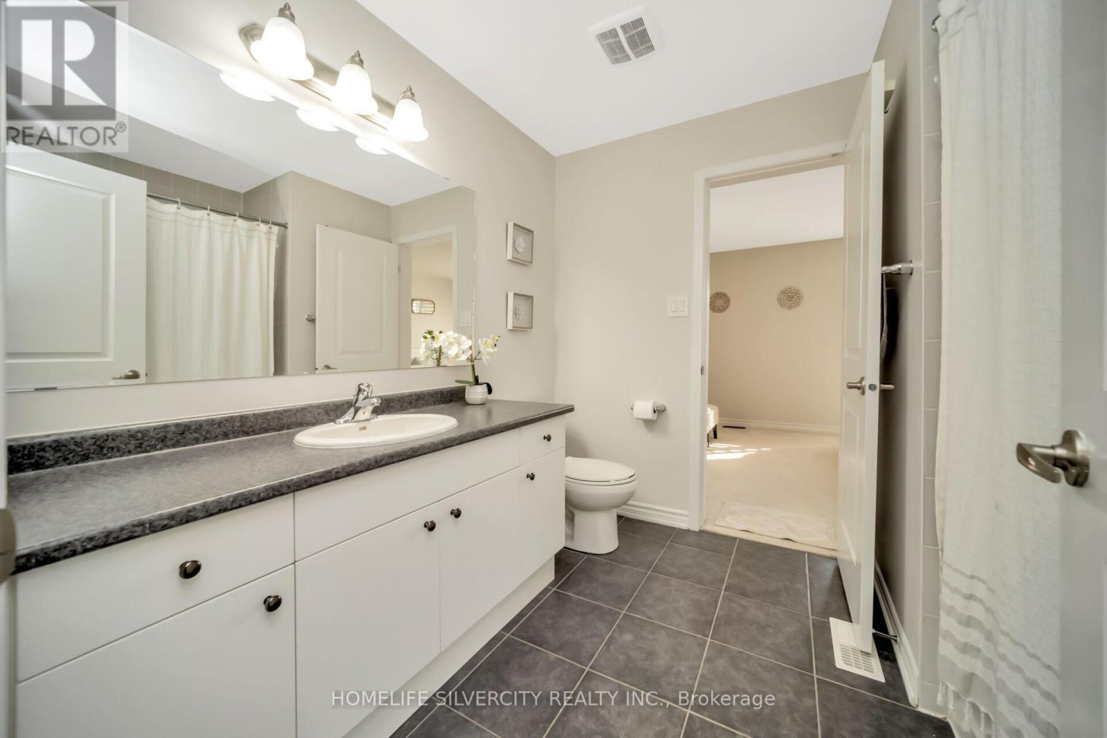 60 TYSONVILLE CIRCLE - 29