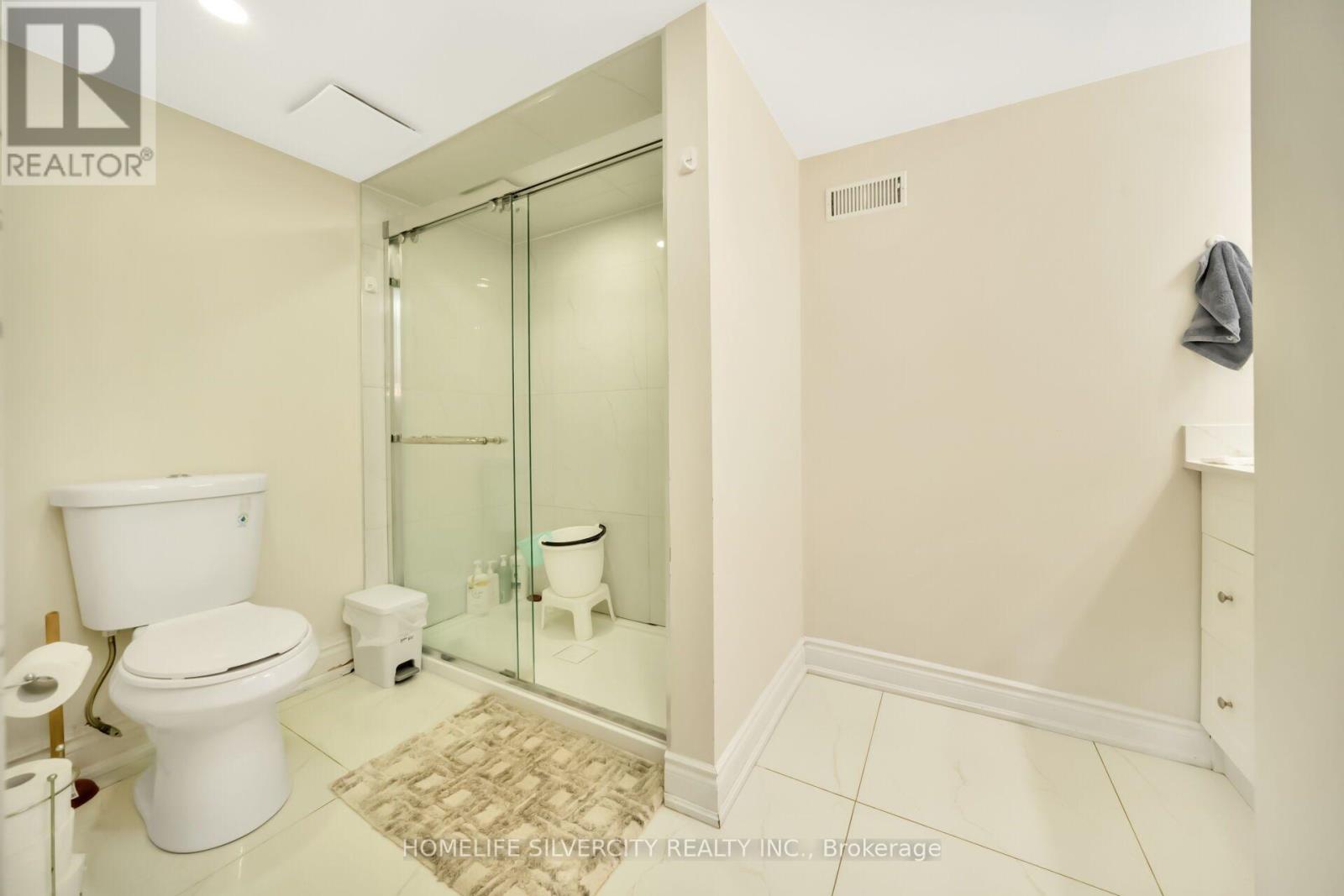 60 TYSONVILLE CIRCLE - 41