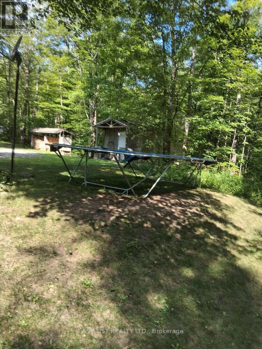 175 OLD MAN'S LAKE LANE - 48