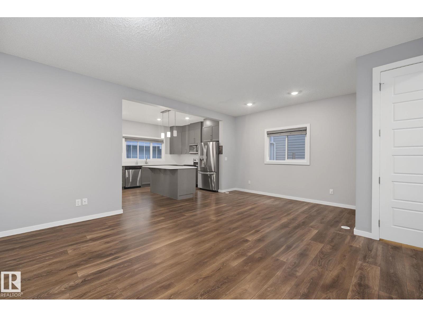 1825 25A ST NW - 5