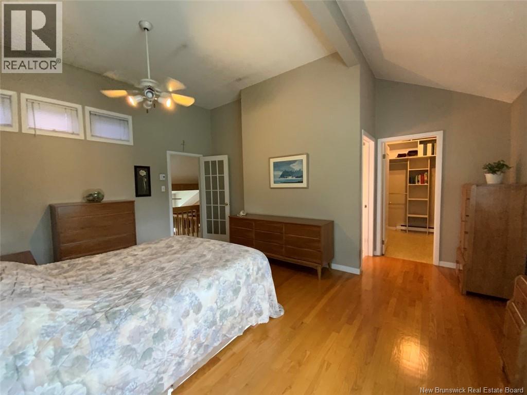 11 Leblond Street - 16