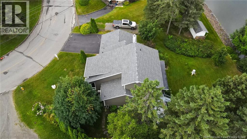 11 Leblond Street - 29