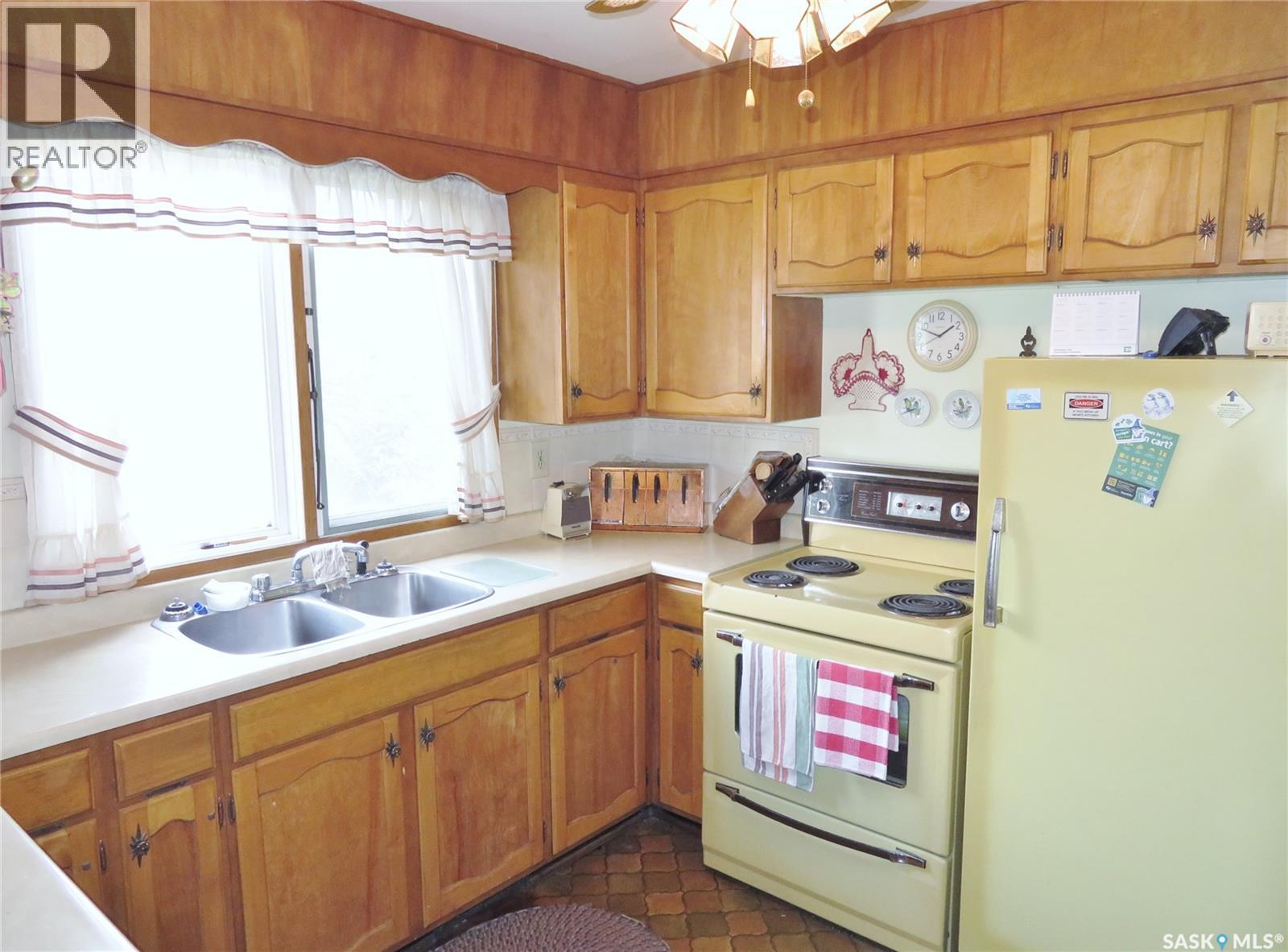 639 Acadia DRIVE - 6