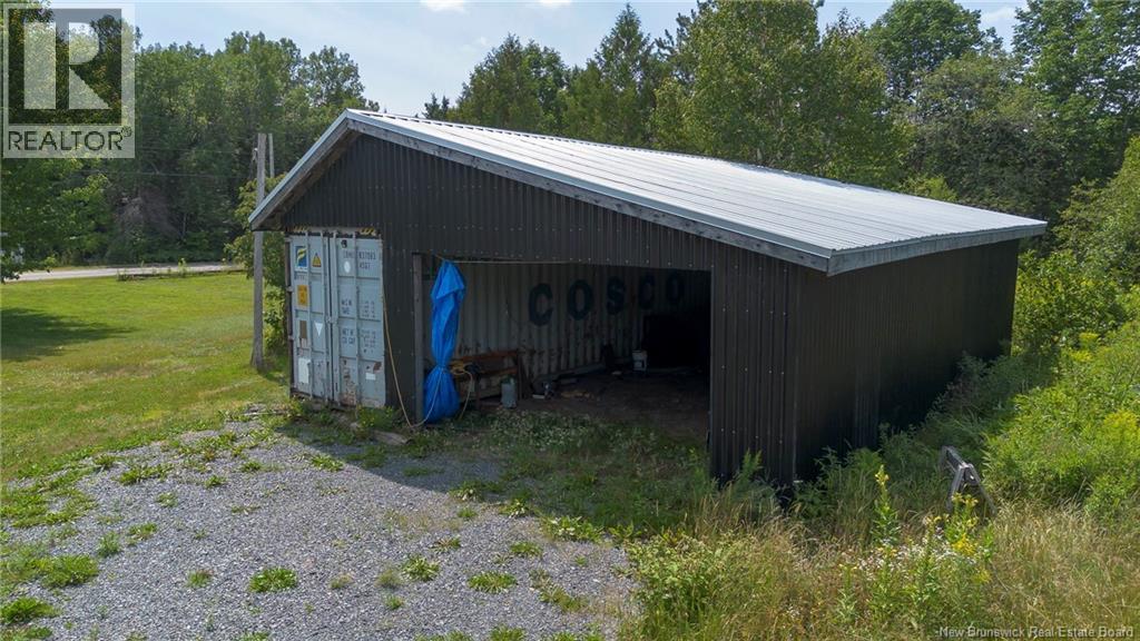 320 Route 705 - Image 14