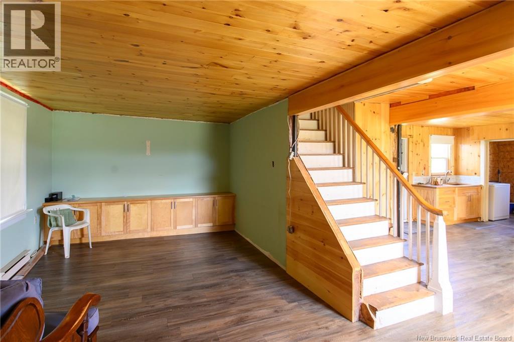 320 Route 705 - Image 8