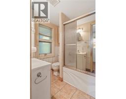 662 Evangeline, Dieppe, NB E1A1Z7 Photo 16