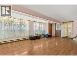Living room - 662 Evangeline, Dieppe, NB E1A1Z7 Photo 8