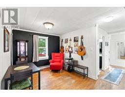 66 Pearce Avenue thumbnail 10