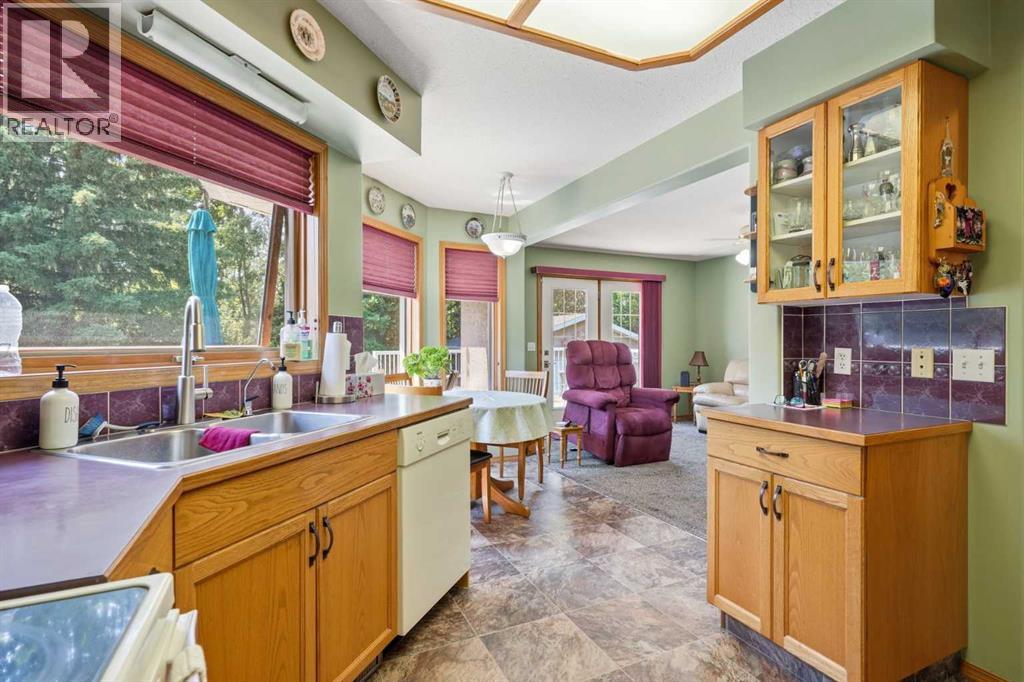 5618 63 Avenue - Image 14