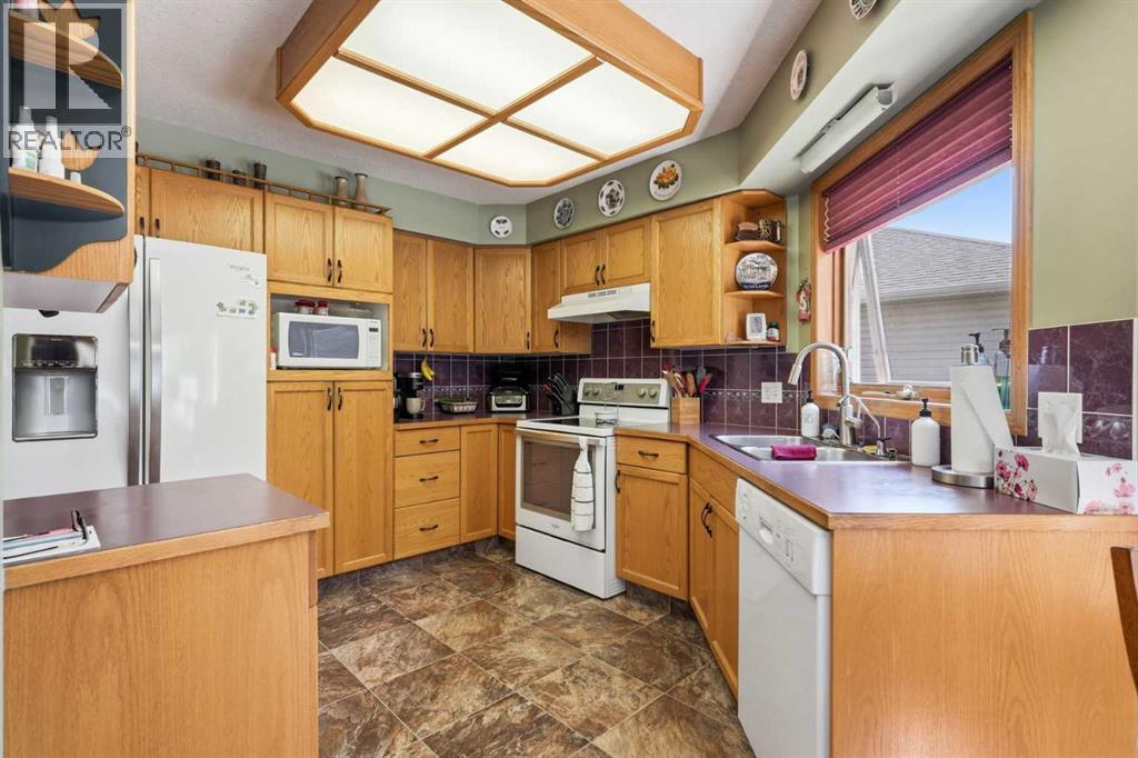 5618 63 Avenue - Image 12