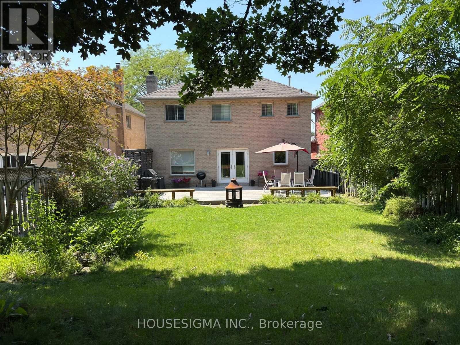 1475 RAVENSMOOR CRESCENT - 32