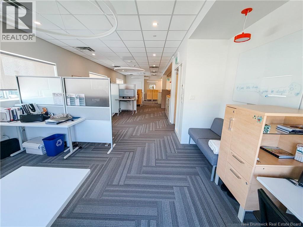 686 St. George Boulevard, Moncton — photo 17