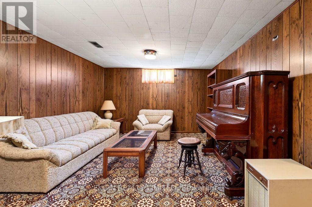236 1/2 ERIE STREET - Image 23