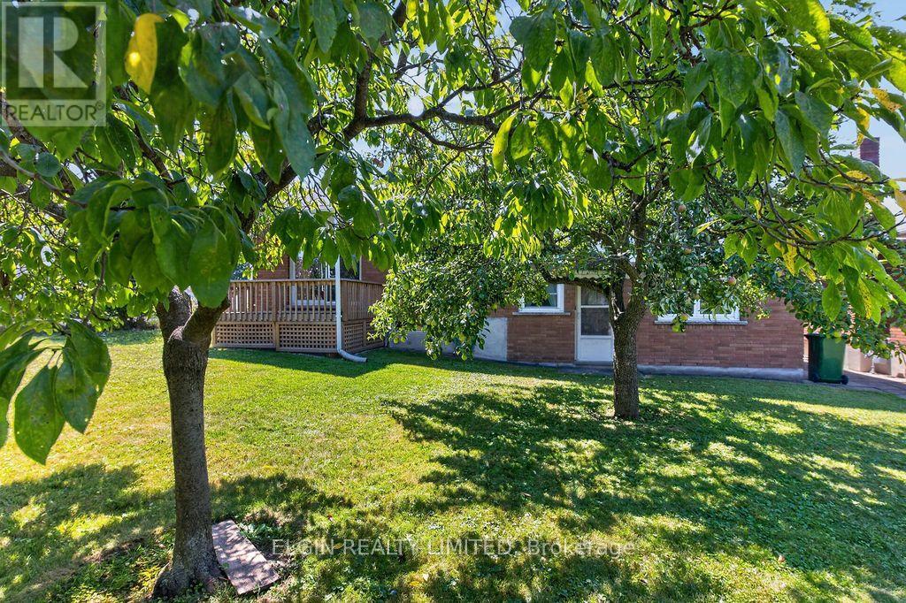 236 1/2 ERIE STREET - Image 24