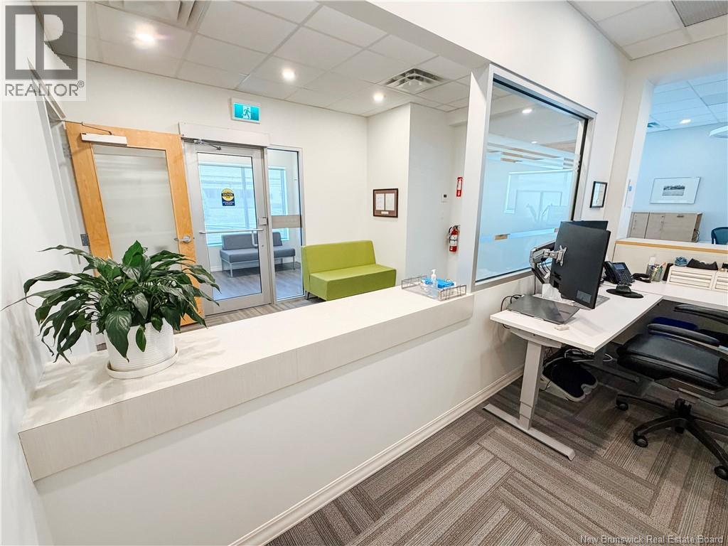 686 St. George Boulevard, Moncton — photo 13