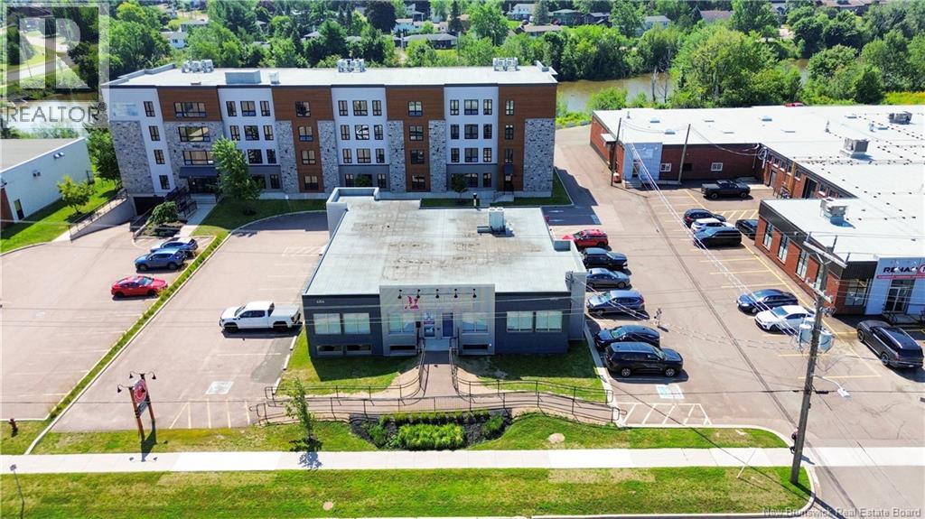 686 St. George Boulevard, Moncton — photo 38