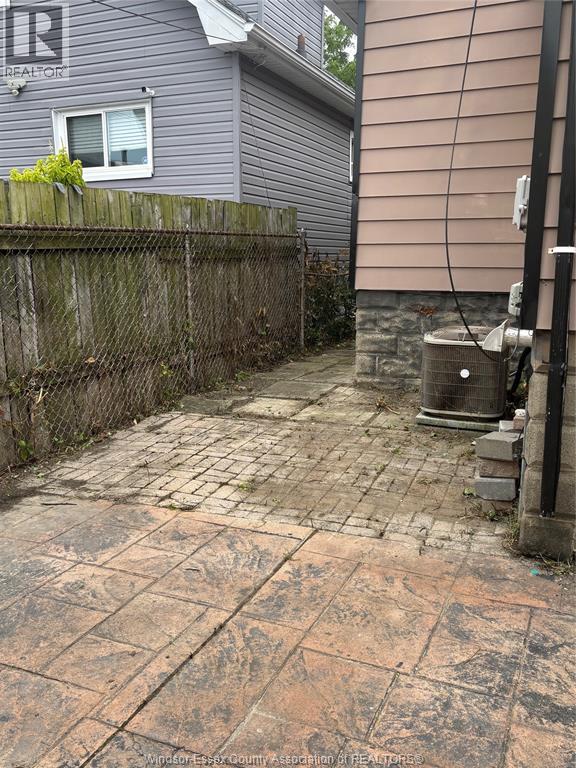 984 ELLROSE - 24