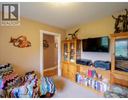 Flex Space - 798 Ruttan Road, Quesnel, BC V2J6K2 Photo 13