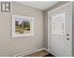 21 Blackmarsh Road thumbnail 3