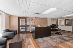 169 Marion St, Winnipeg, MB R2H0T3 Photo 21