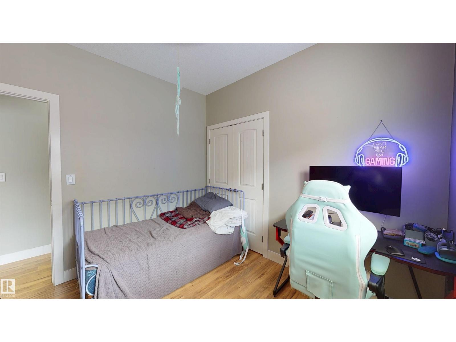 3809 52 AV - Image 25