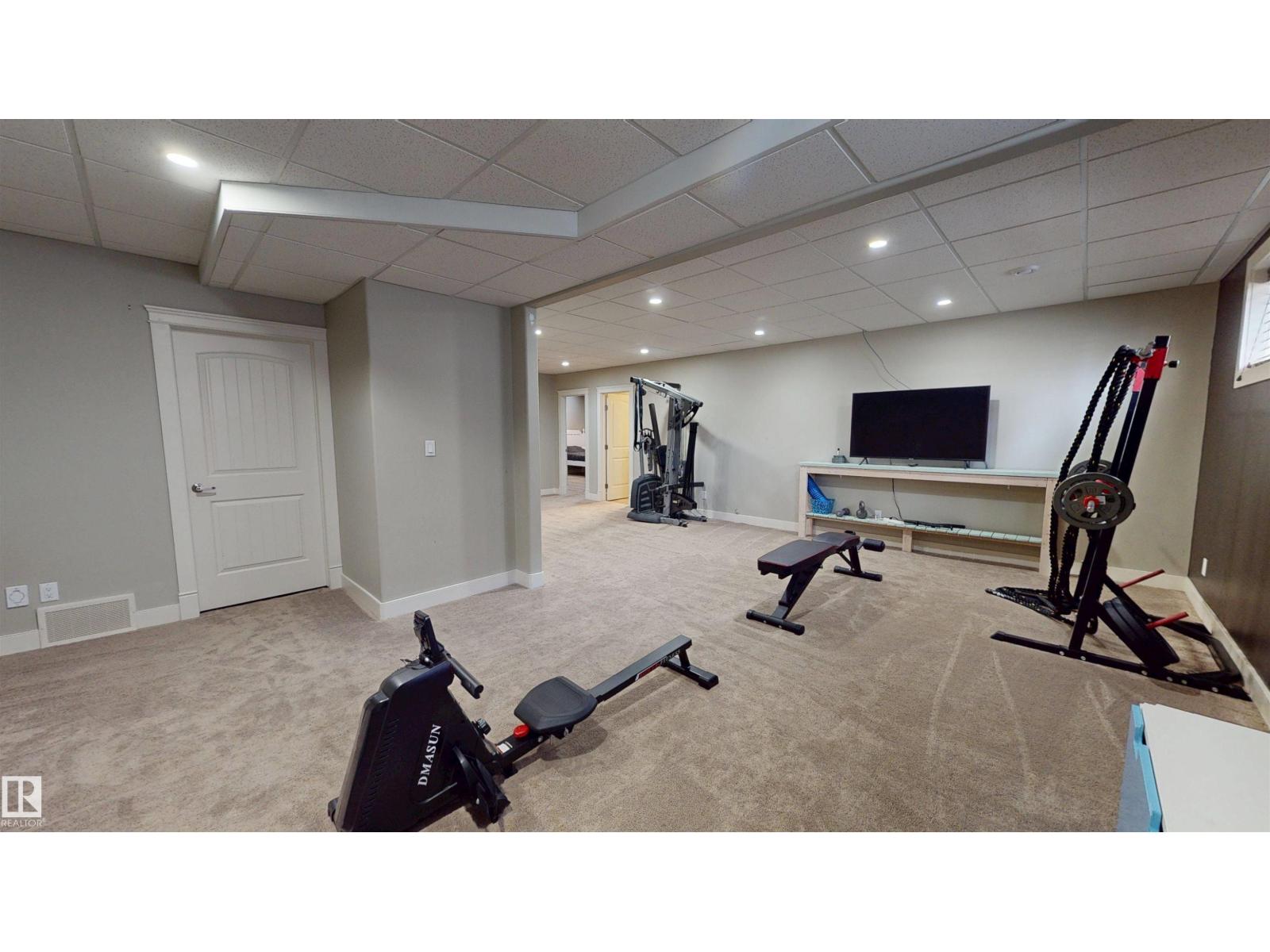 3809 52 AV - Image 33