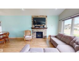 Bedroom 3 - 3809 52 Av, Drayton Valley, AB T7A1T7 Photo 7