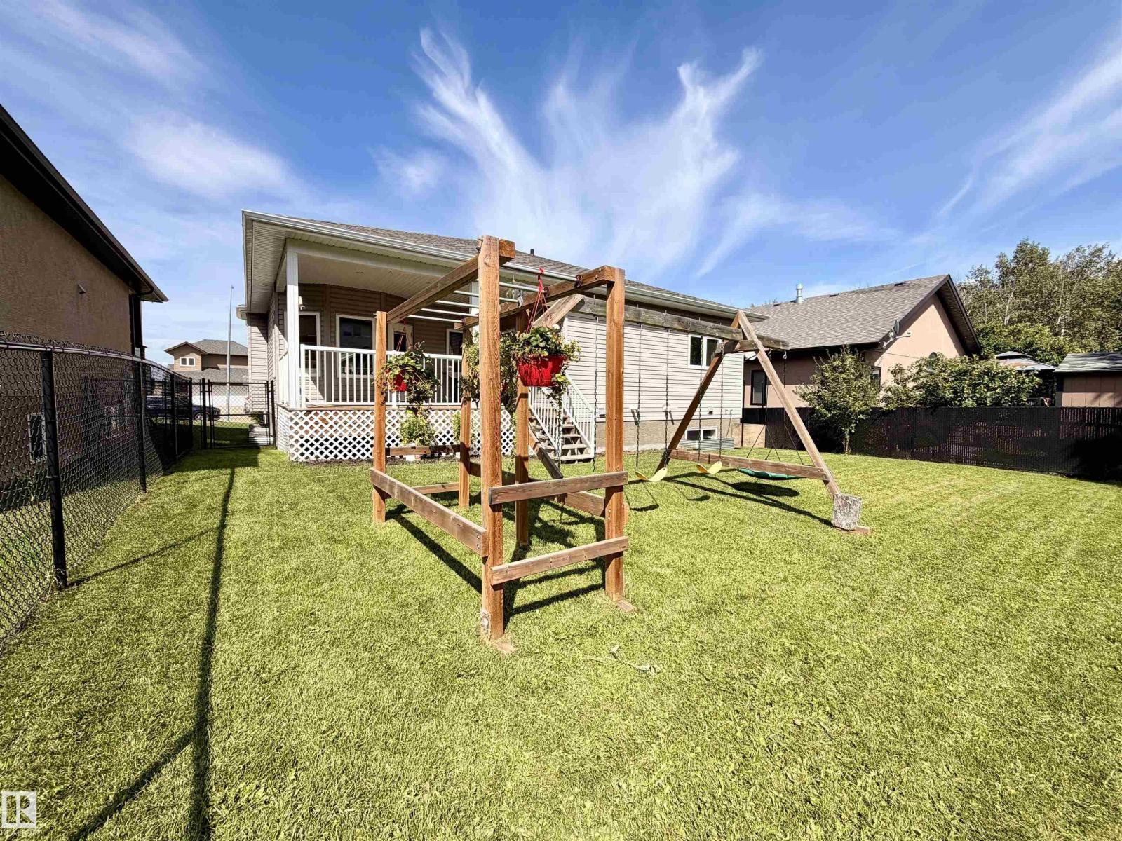 3809 52 AV - Image 49