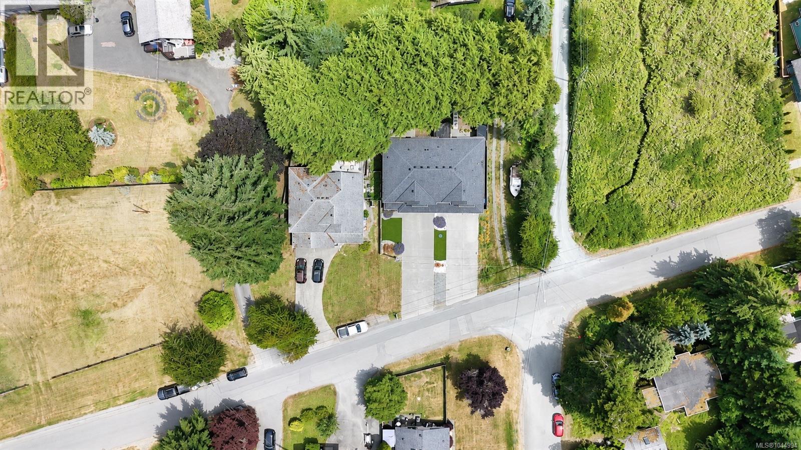 B 1973 Caldwell Rd, Sooke