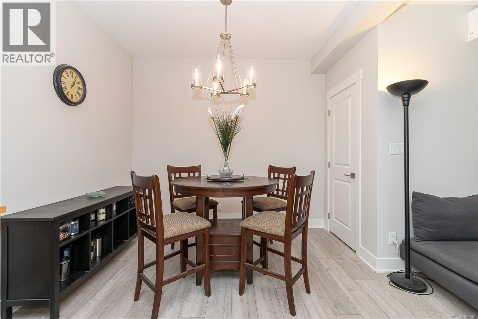 B 1973 Caldwell Rd, Sooke