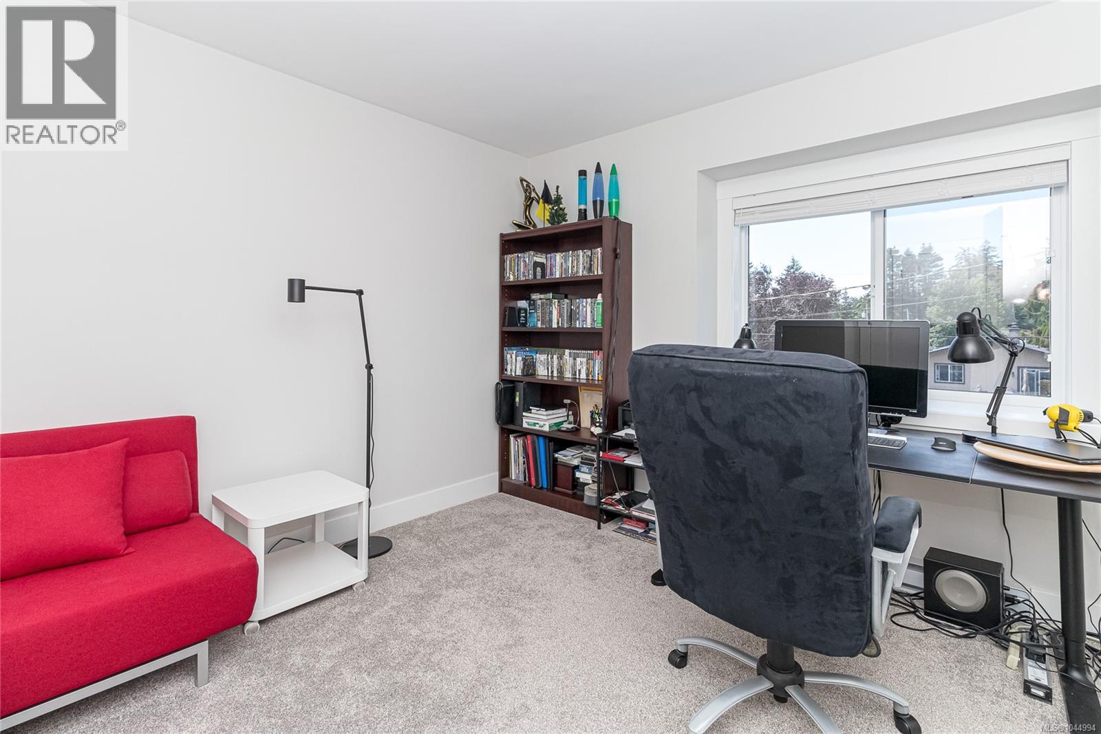 B 1973 Caldwell Rd, Sooke