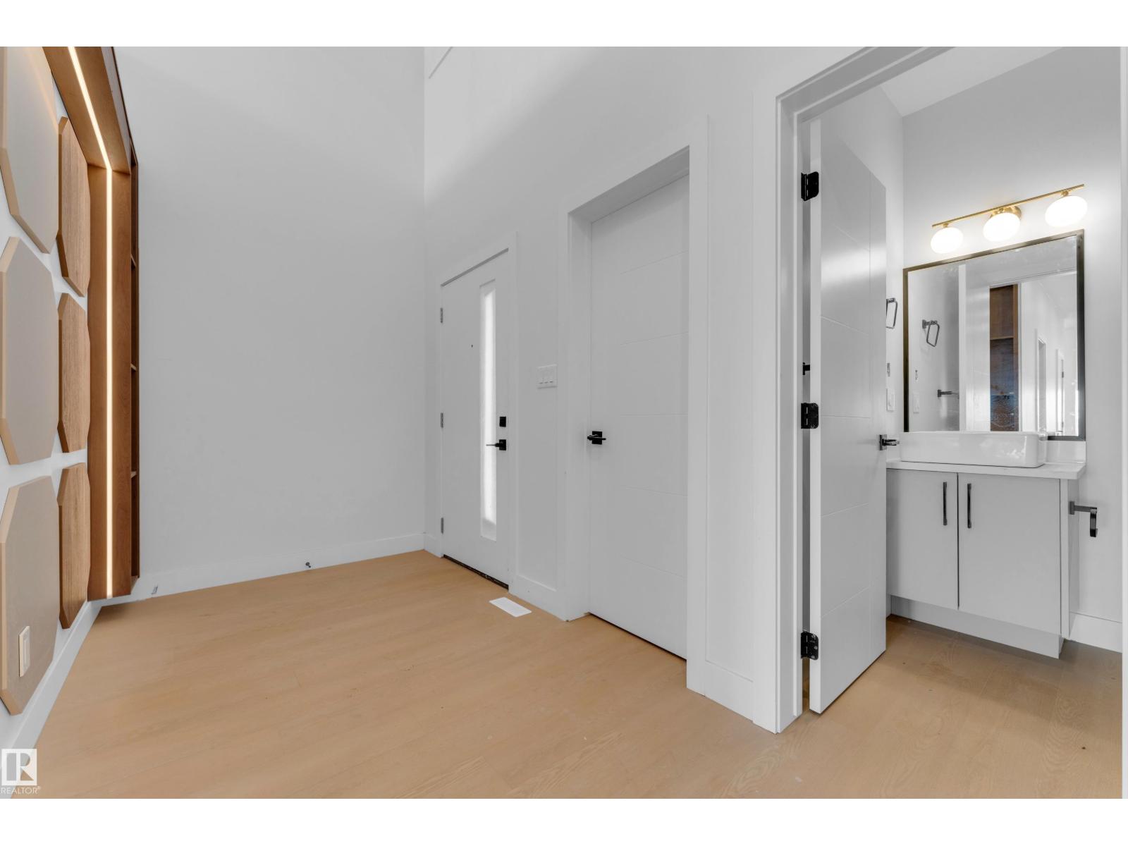 4607 18 AVE SW - Image 5