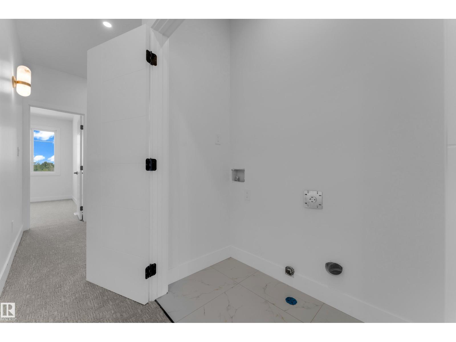 4607 18 AVE SW - Image 41