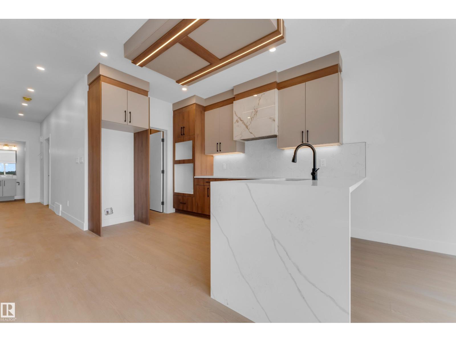 4607 18 AVE SW - Image 14