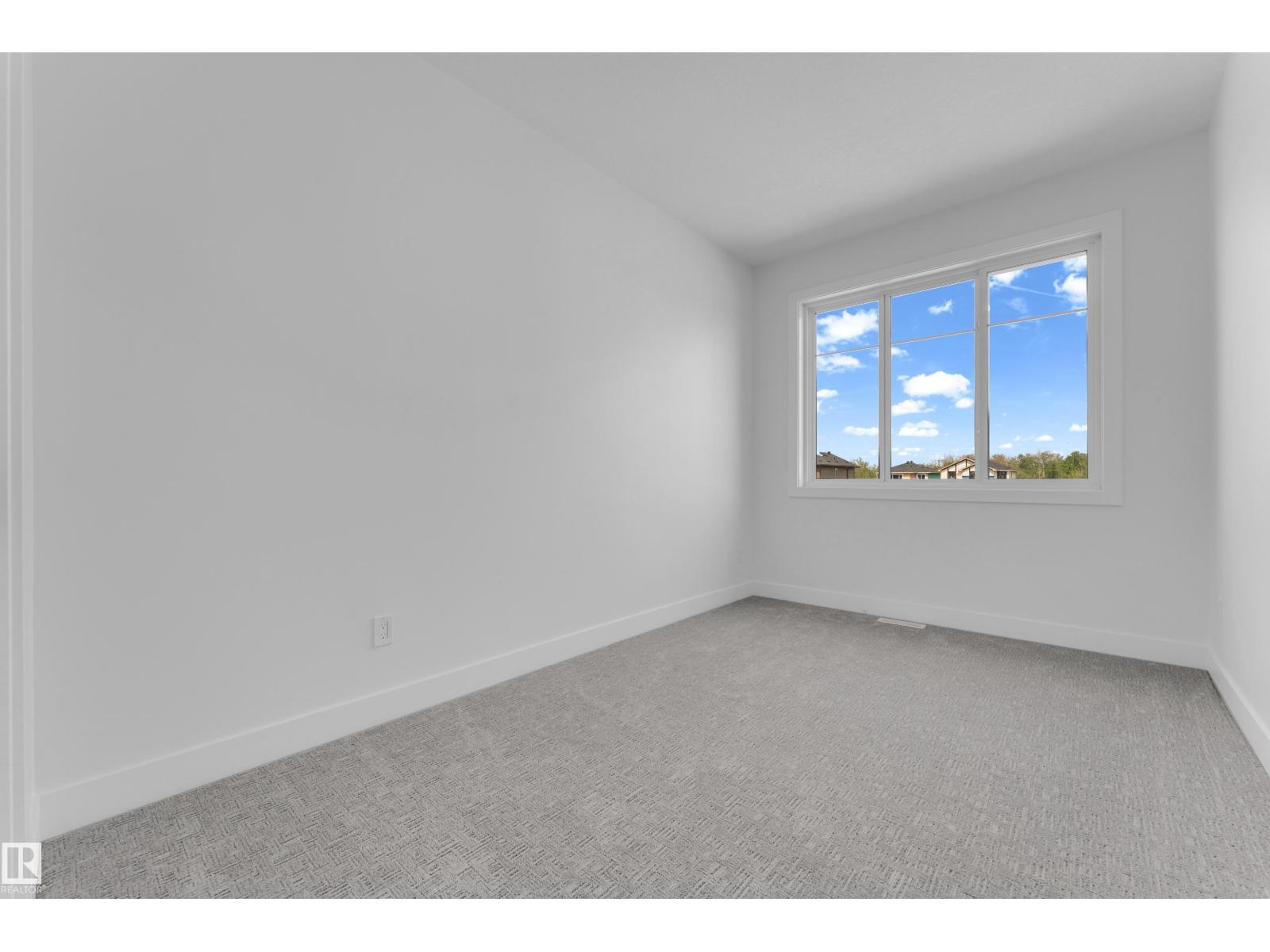 4607 18 AVE SW - Image 37