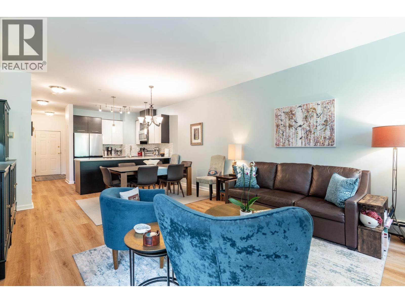 Photo of 323 2109 ROWLAND STREET 16