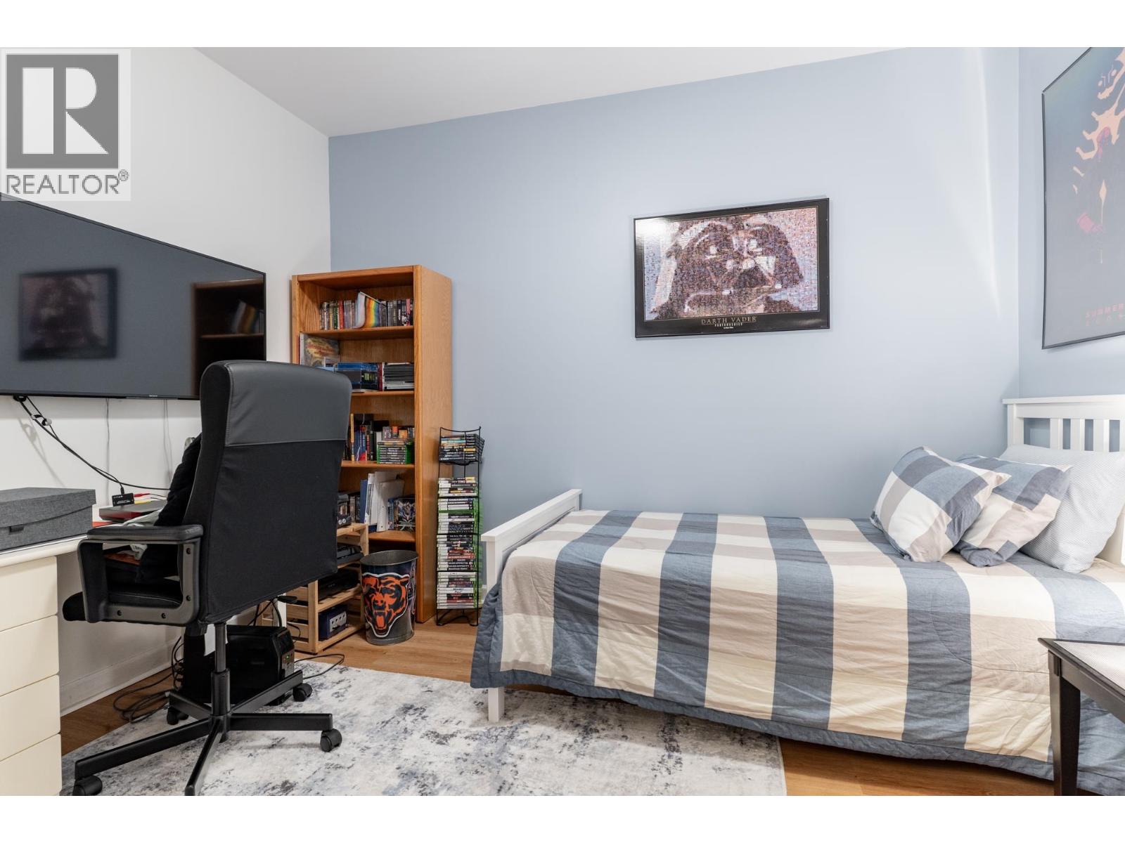 Photo of 323 2109 ROWLAND STREET 22