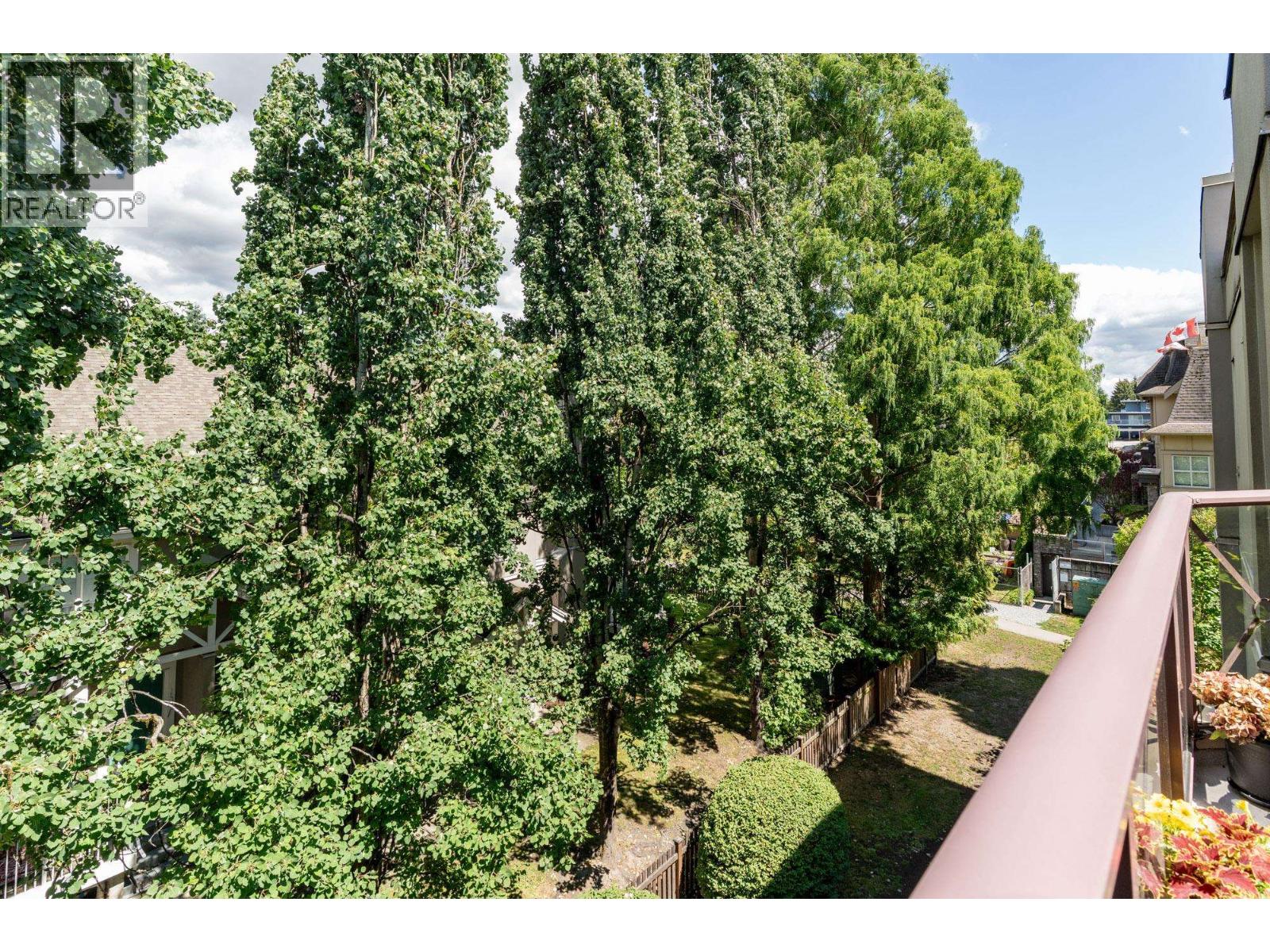 Photo of 323 2109 ROWLAND STREET 29
