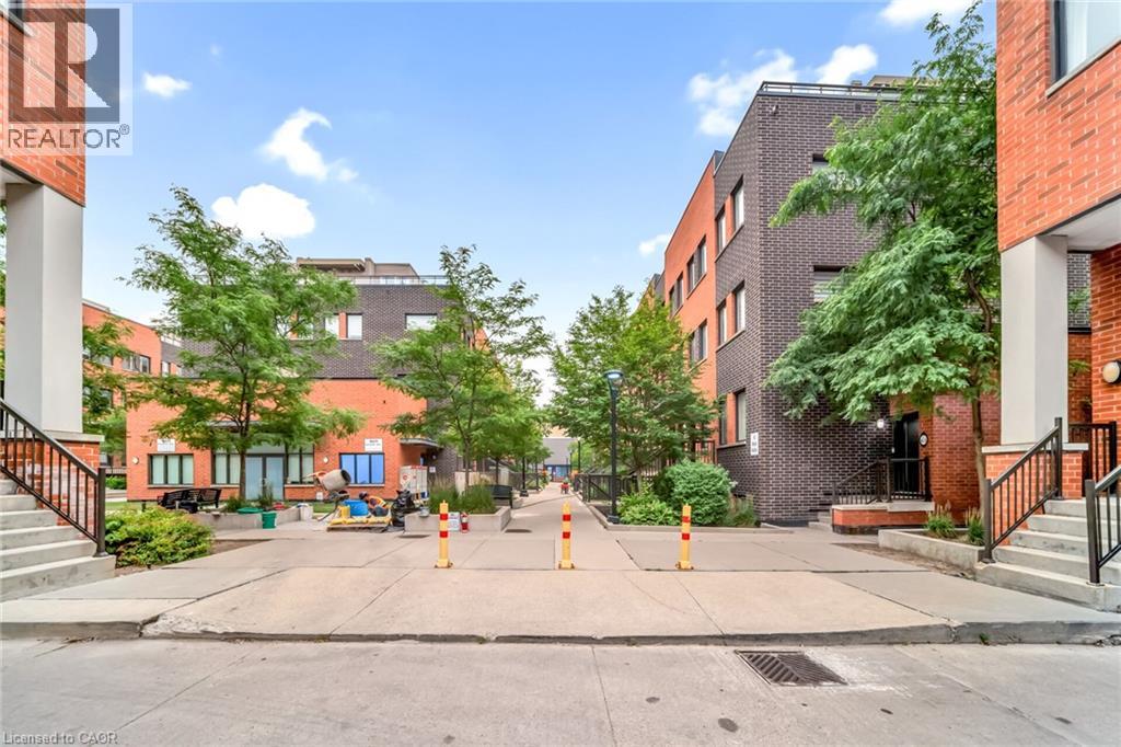 #60 WINSTON PARK Boulevard Unit# 60 - Image 20